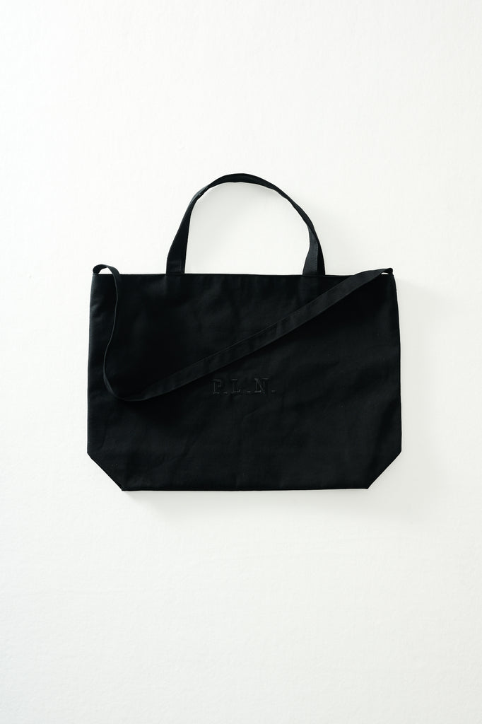 THE CLASSIC TOTE BAG - BLACK