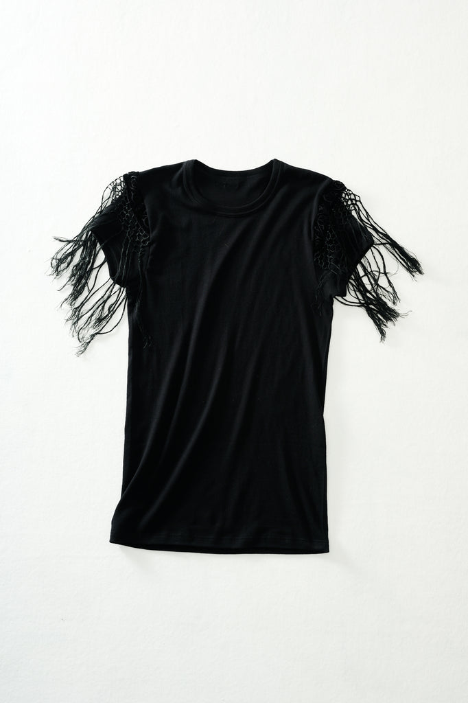 THE TASSEL T-SHIRT - BLACK