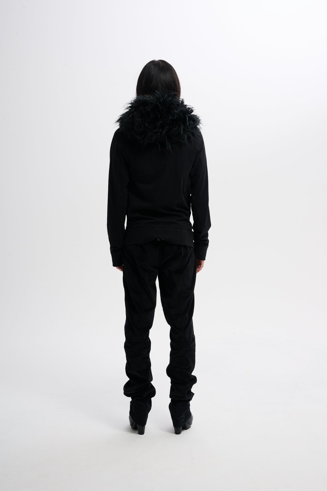 THE FUR HOOD - BLACK
