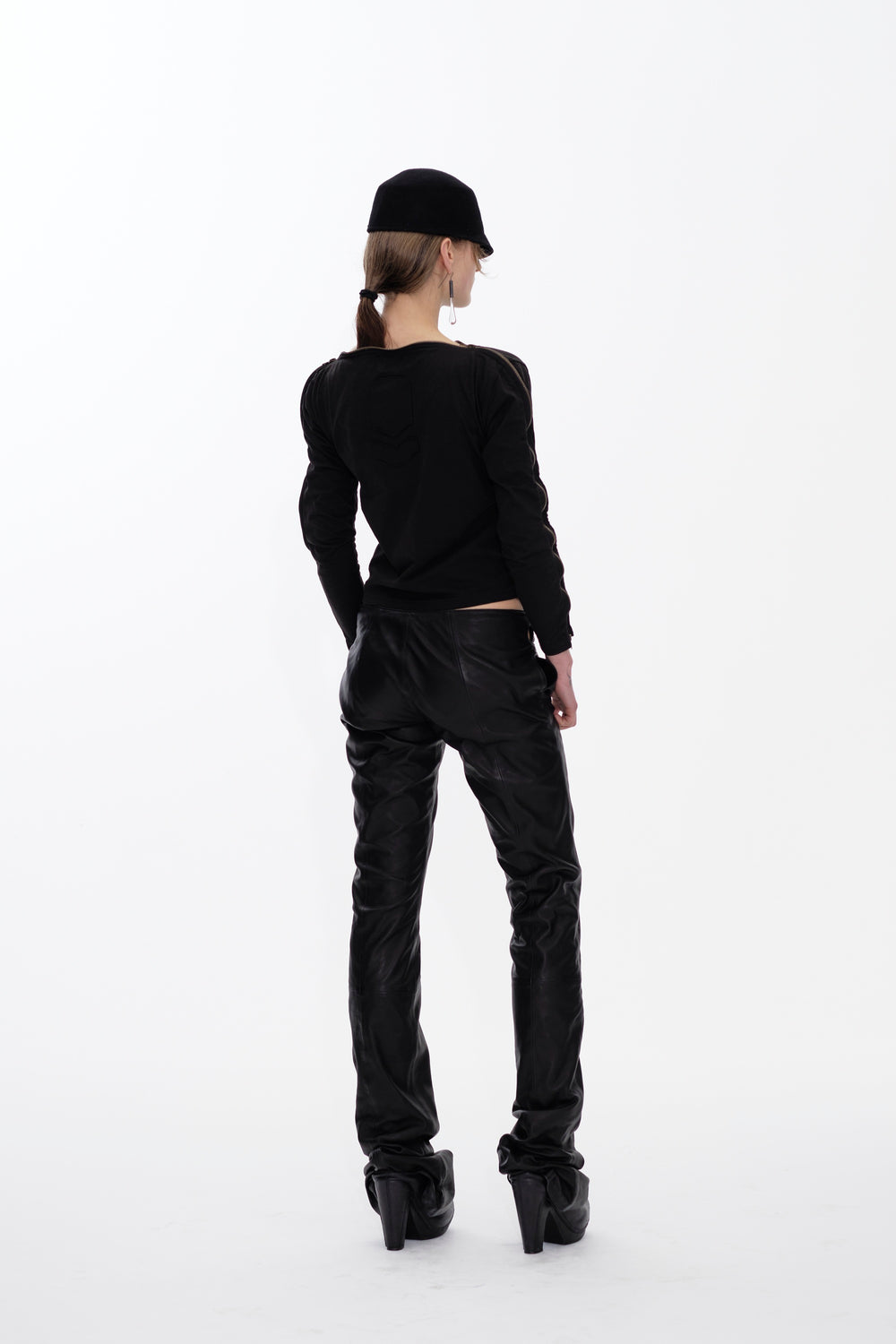 LONG SLEEVE ZIPPER SHIRT - BLACK