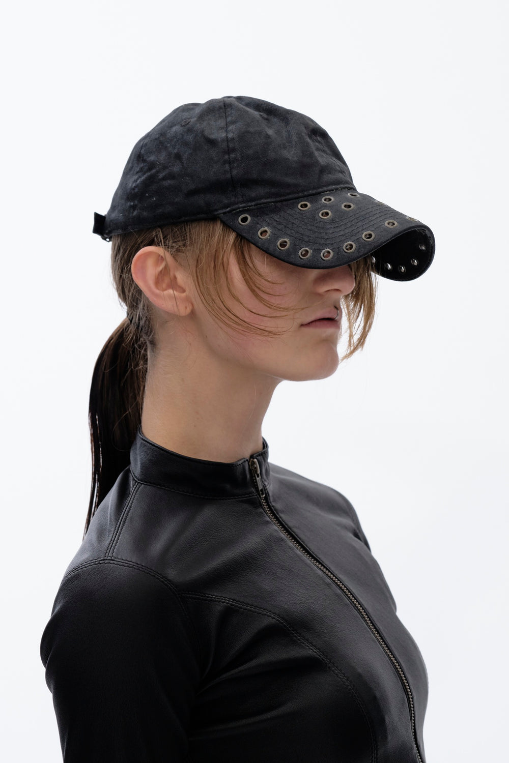 OILSKIN EYELET CAP - BLACK