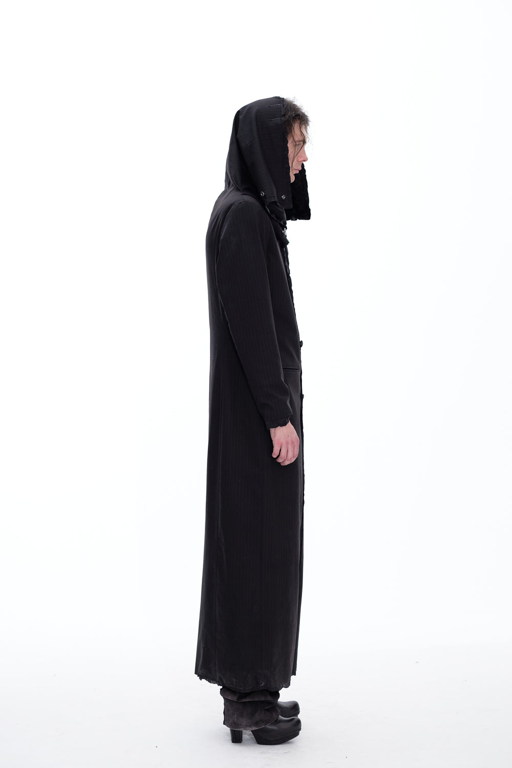 SQUARED LONG COAT - BLACK