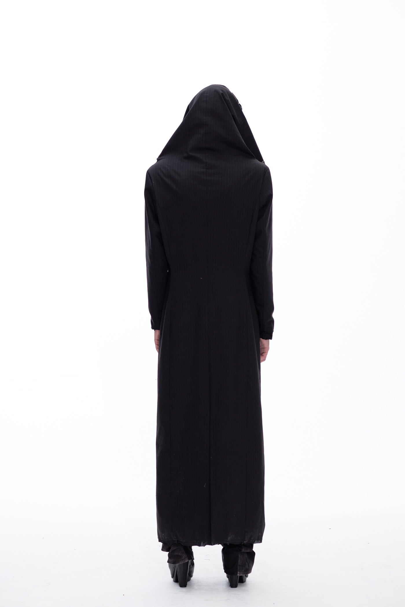 SQUARED LONG COAT - BLACK