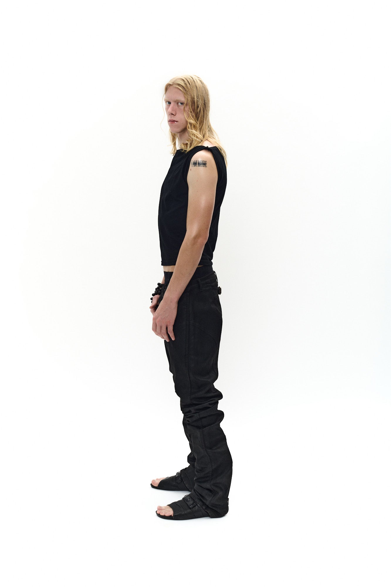 ZIP TANK TOP - BLACK