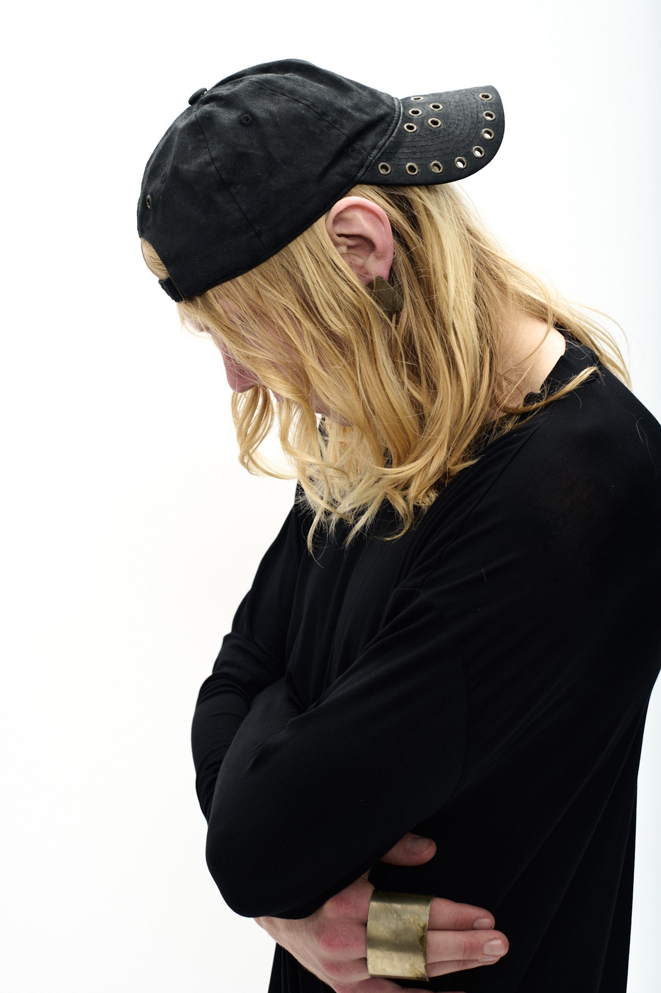 OILSKIN EYELET CAP - BLACK