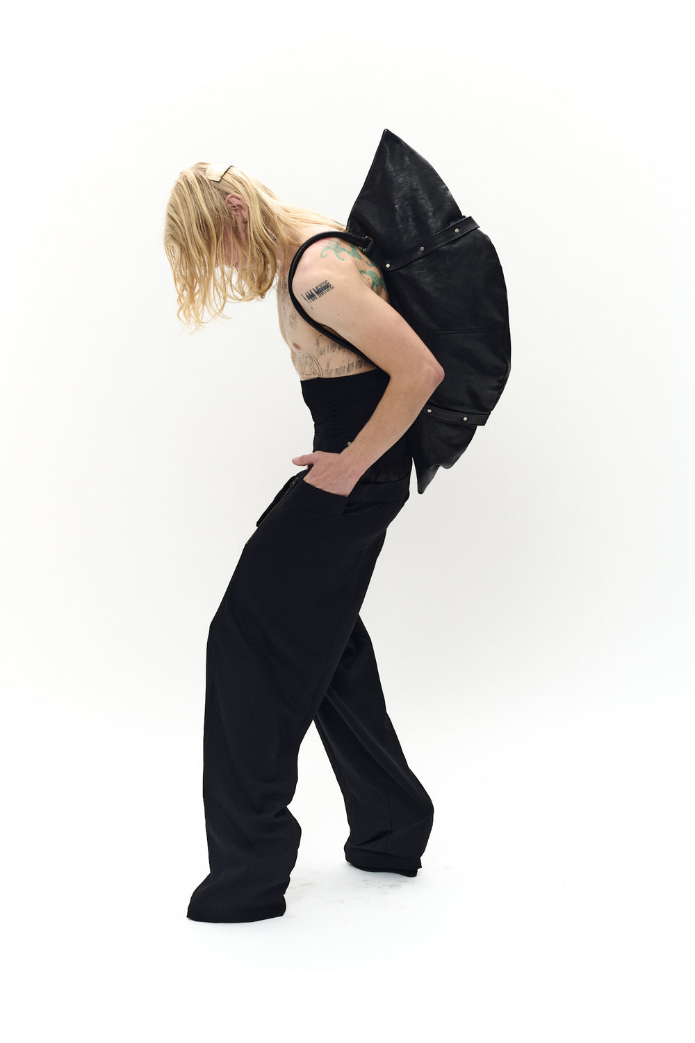 HALF MOON BAG - BLACK