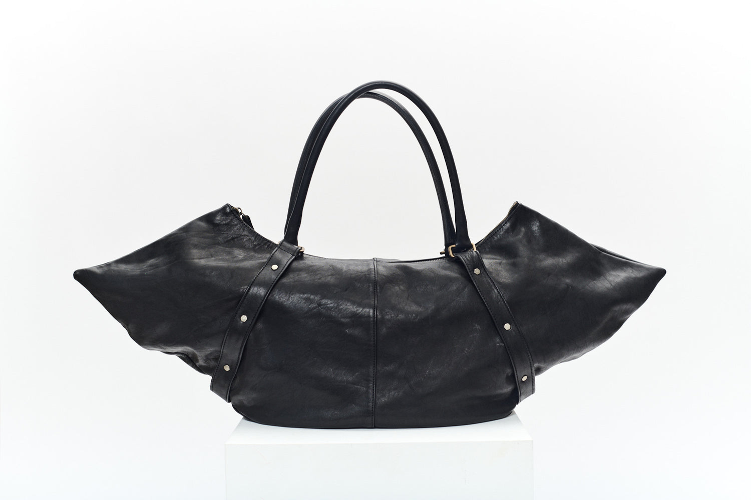 HALF MOON BAG - BLACK