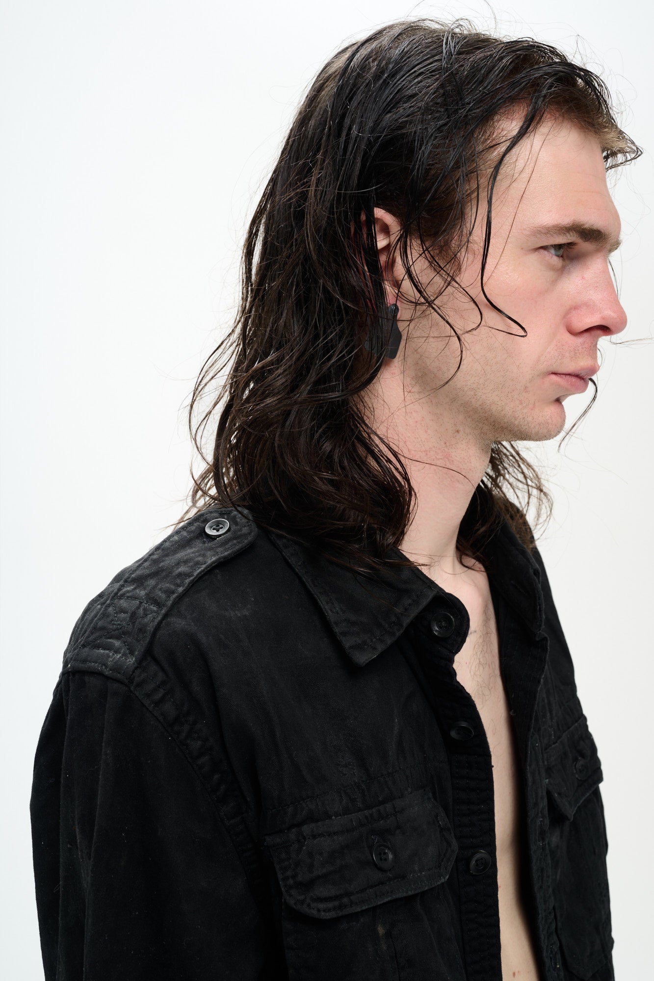 THE CLASSIC ARMY SHIRT - BLACK