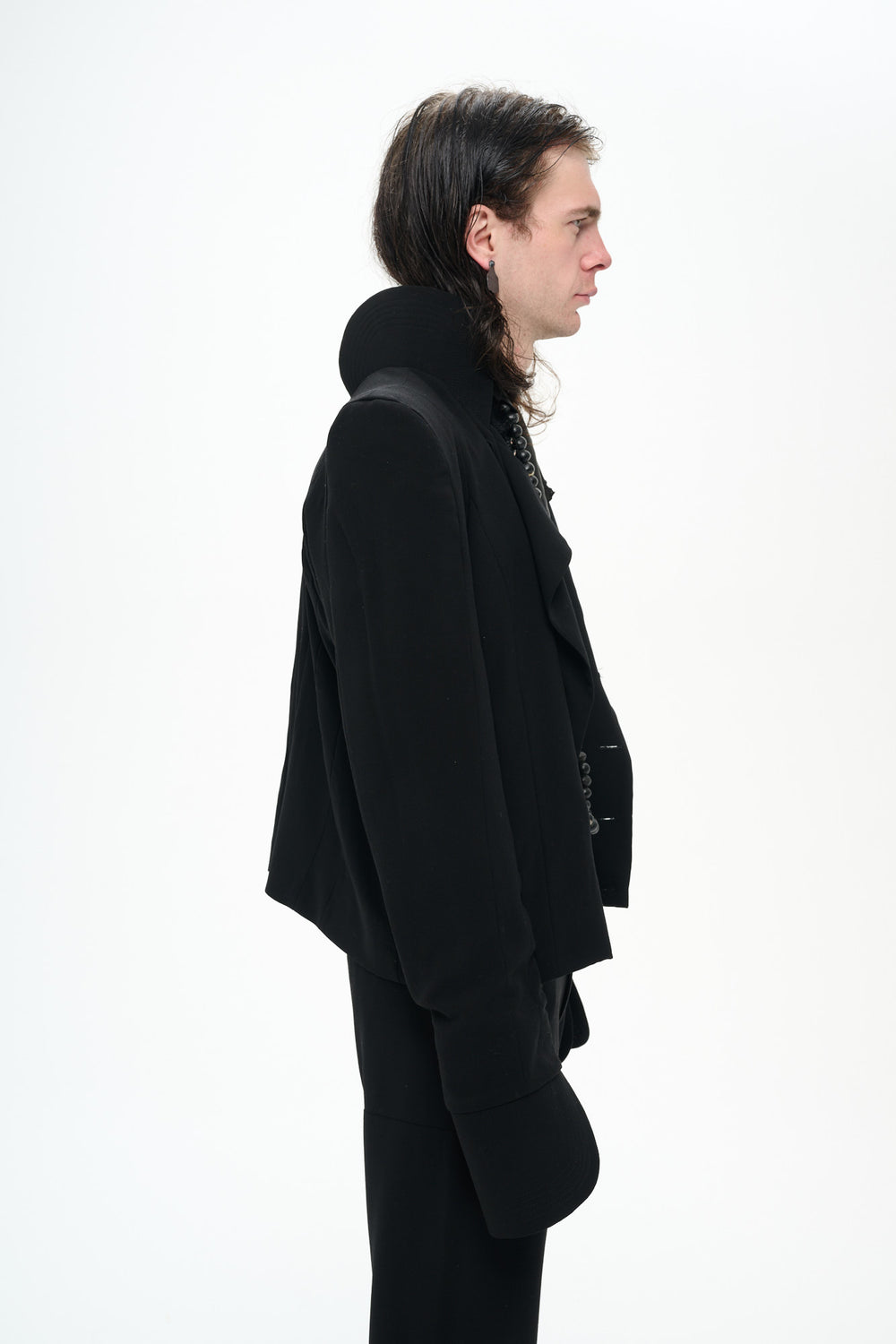 THE CAP JACKET - BLACK