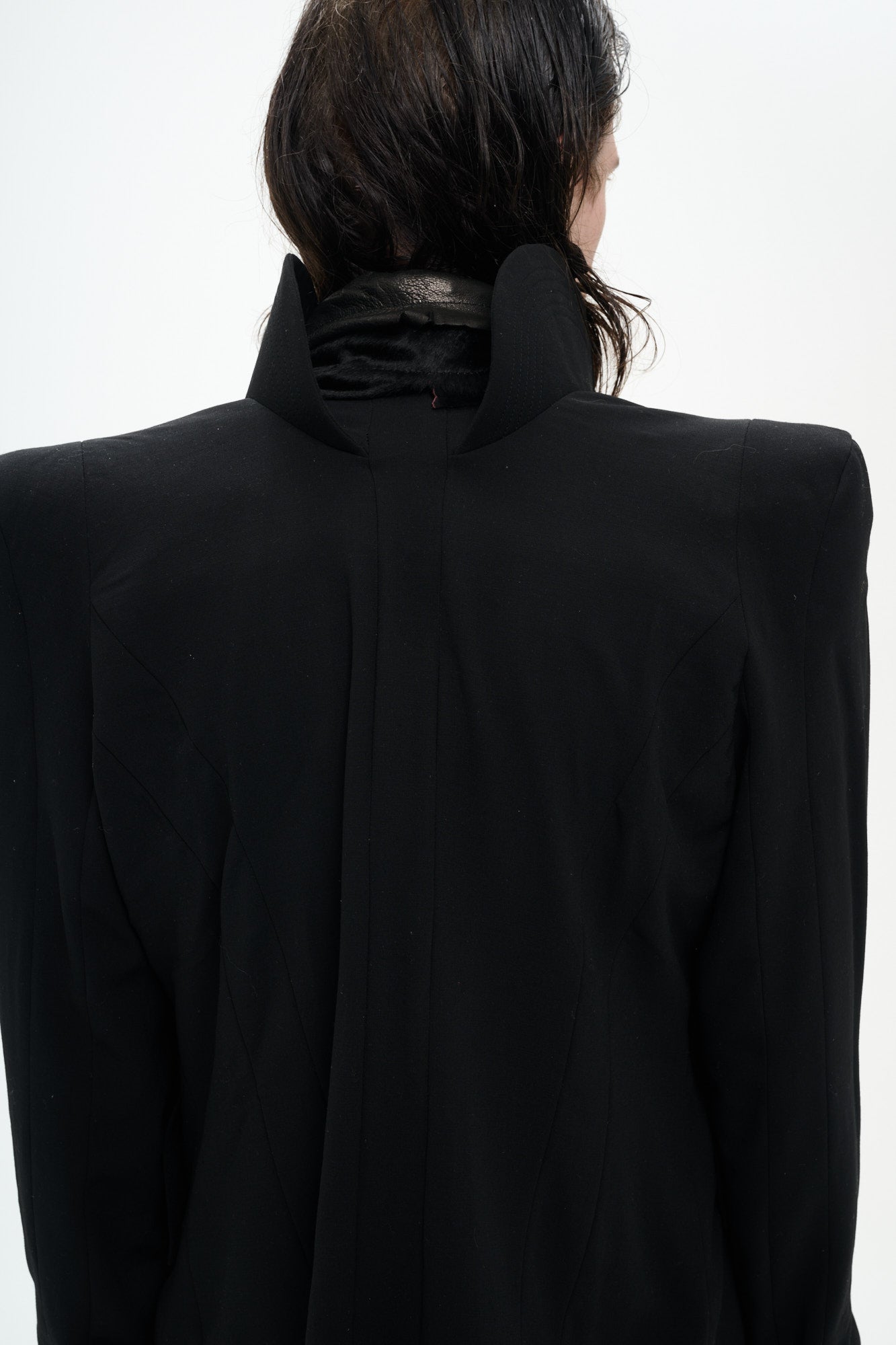 THE CAP JACKET - BLACK
