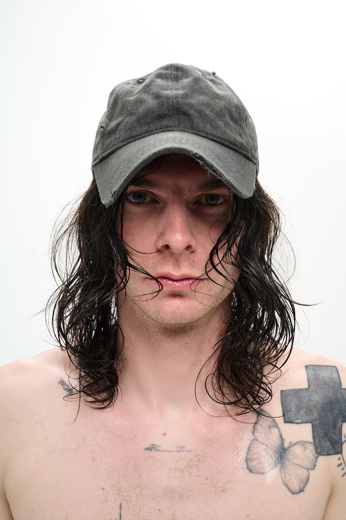 THE CLASSIC CAP – DARK GREY